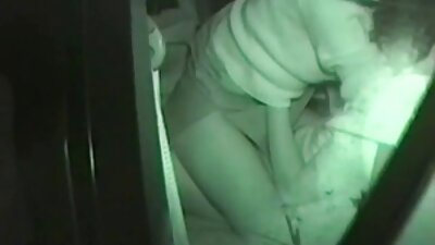 الطفل في اجمل الافلام الجنسيه فستان أحمر مسمر